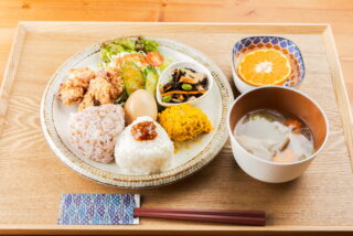 佐世保に定食屋いつここ がオープン！カフェみたいな空間で満腹ご飯！これだけ食材や調味料にこだわったお店は滅多に無い！