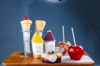 佐世保に夜中にしか営業しないスイーツショップかたことがオープン！ソフトクリームにクレープにりんご飴にアサイーボウル！