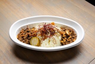 佐世保のスパイスカレー店tarp！平戸の猪肉を使ったジビエスパイスカレーが個性的で絶品よ